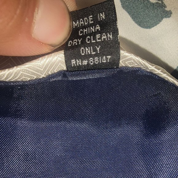 Dr Seuss The Grinch Max Reindeer Christmas Silk Tie Necktie Hand Sewn Blue - Picture 5 of 8